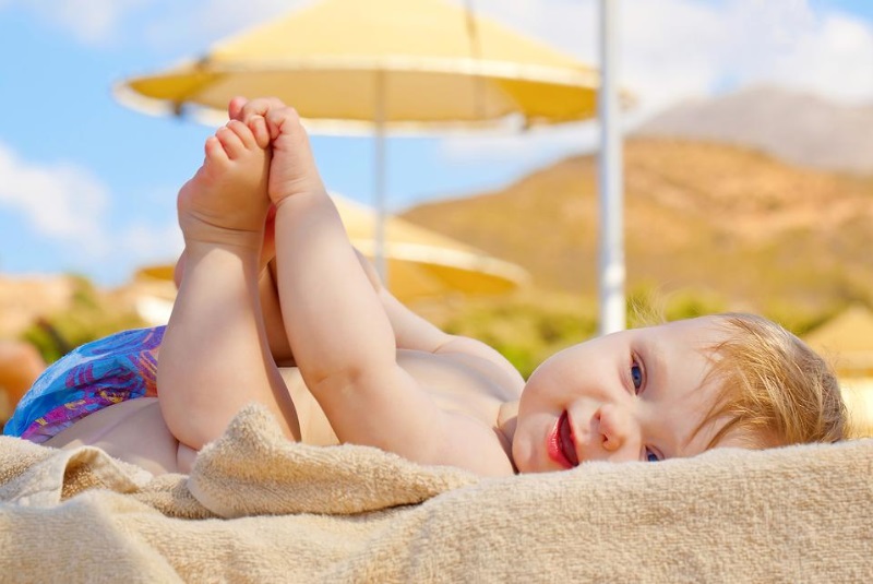 Lợi ích của tắm nắng cho trẻ sơ sinh