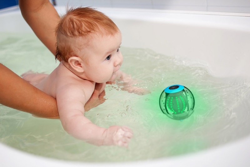 Nên tắm cho trẻ sơ sinh lúc mấy giờ tốt nhất? Lưu ý dành cho cha mẹ