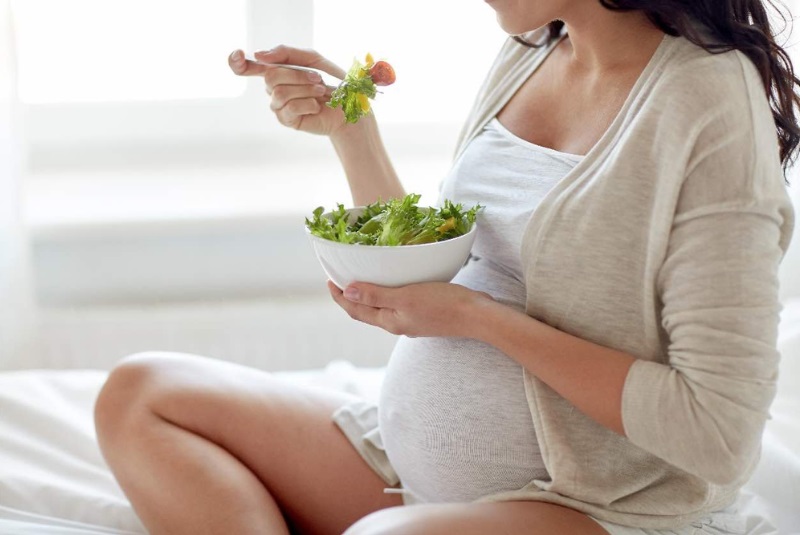 Chế độ dinh dưỡng cho mẹ bầu theo từng giai đoạn