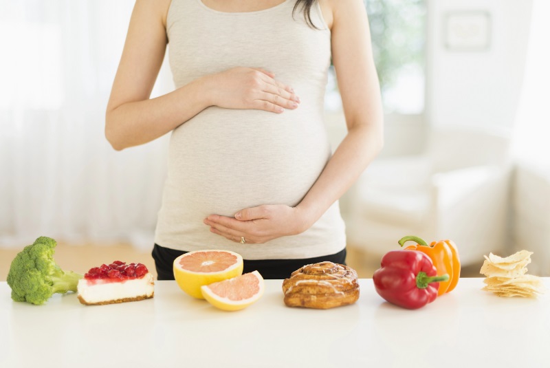 Nên ăn gì để vào con không vào mẹ? Các thực phẩm tốt cho thai kỳ