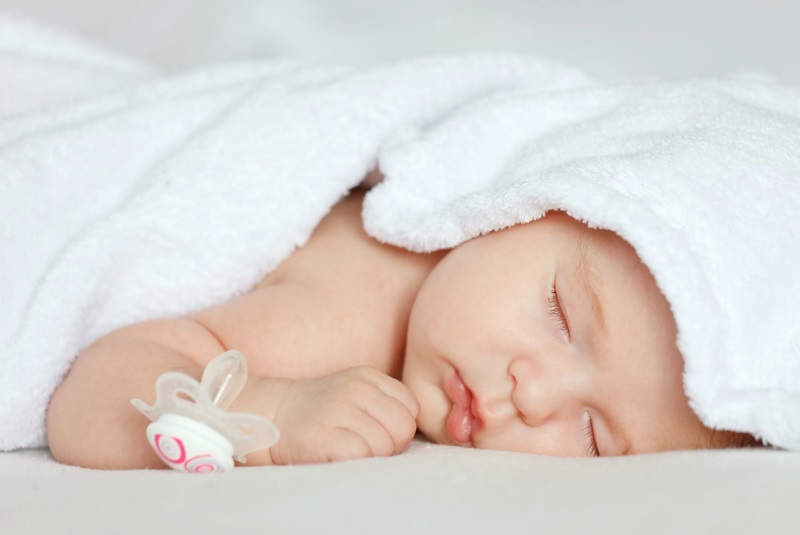 Tầm quan trọng của việc cho trẻ ngủ đúng tư thế